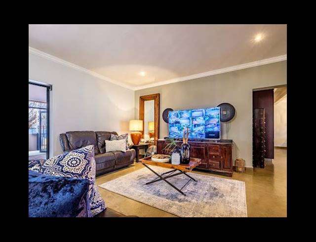 3 BEDROOM HOUSE FOR SALE IN ALBERANTE